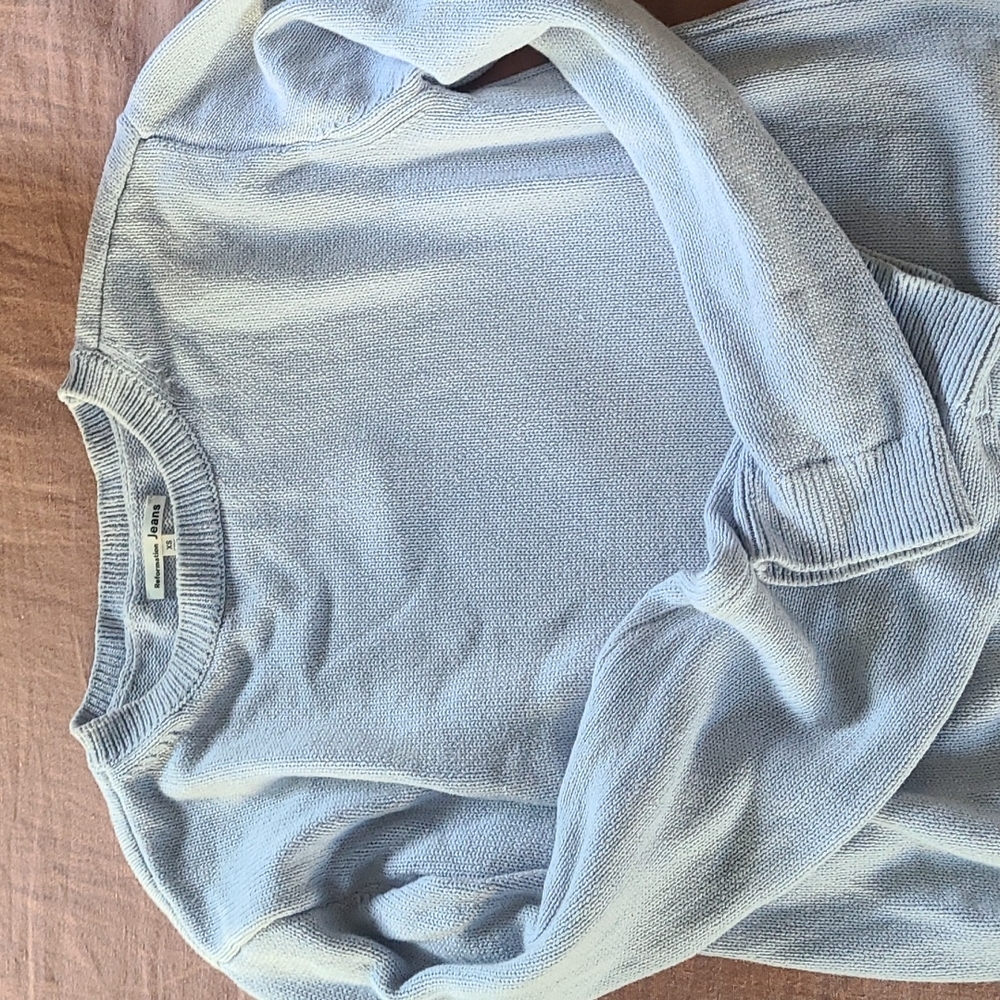 Light blue organic cotton reformation sweater size small